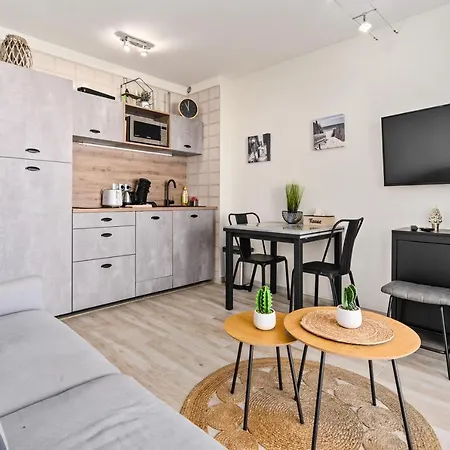 Welcs Apartamento 045 Emp Frente Al Canal Apartment Empuriabrava